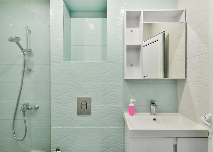 3br With Parking Nearby Opera Апартаменты Варна